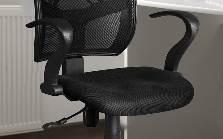 Xtech Stuttgart Chair Secretar Black/w/arm/mesh XTF-SC410