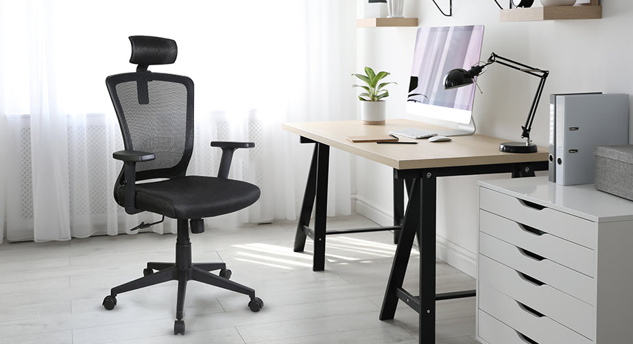 Xtech Avignon Chair Exec Blackwarmheadrestmesh XTF-OC414