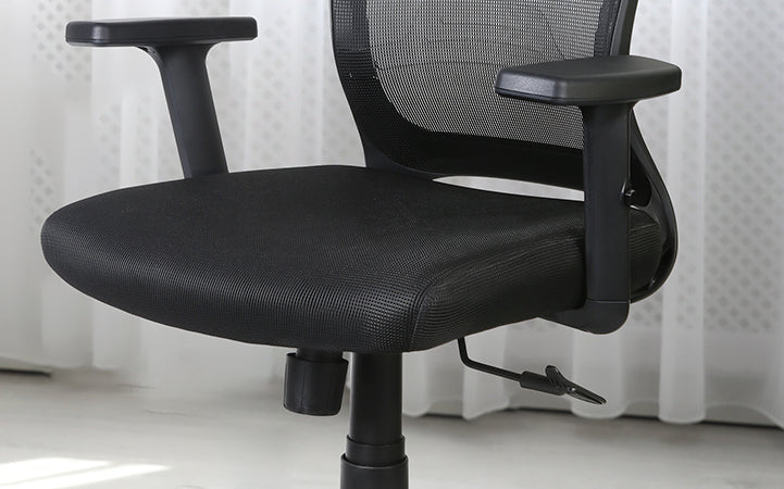 Xtech Avignon Chair Exec Blackwarmheadrestmesh XTF-OC414